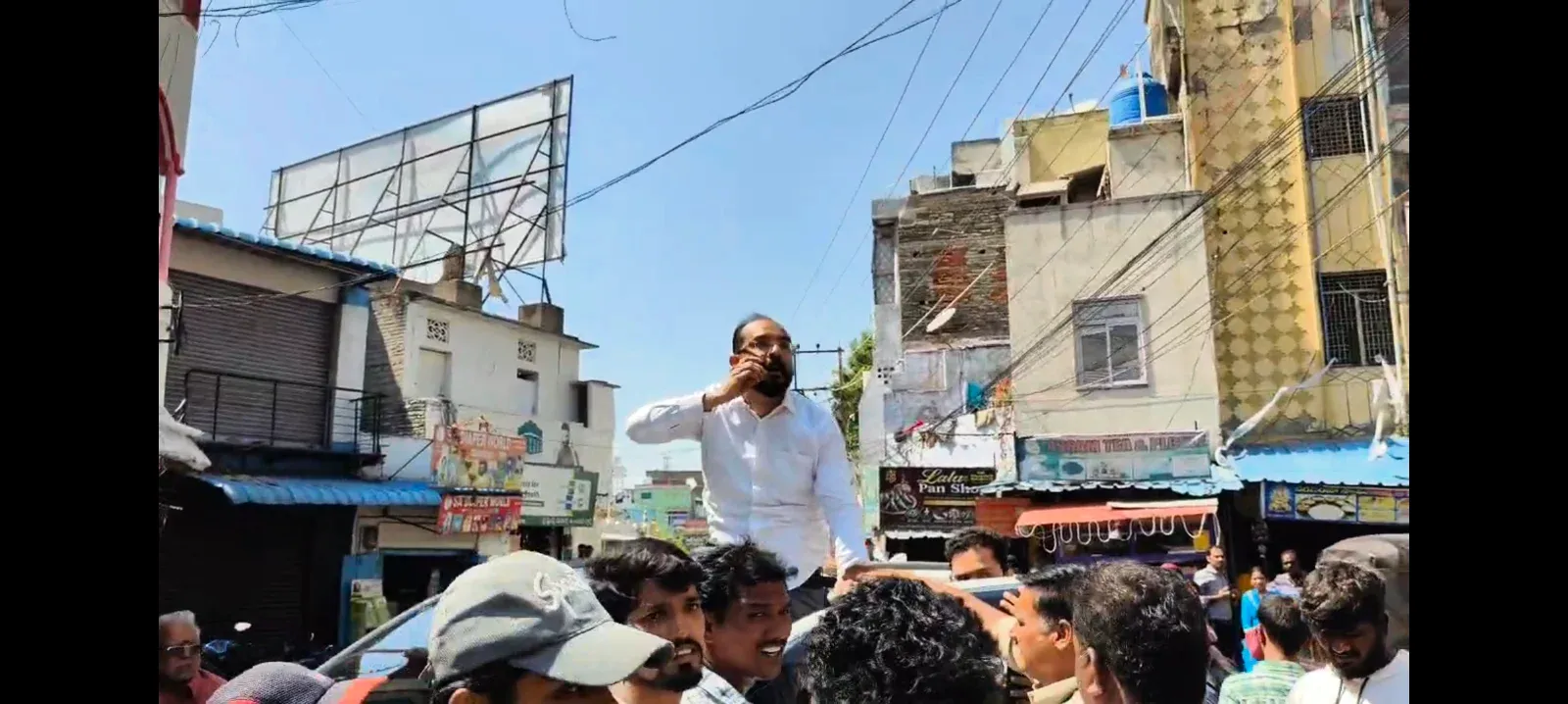 కర్నూలులో సవాలు విసిరిన మాజీ ఎమ్మెల్యే